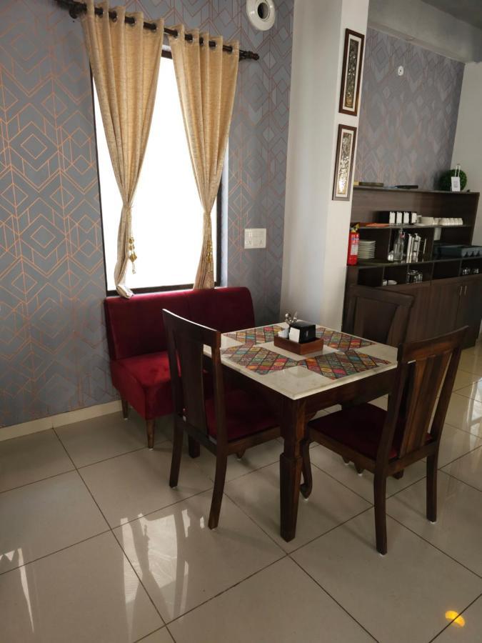 Pink Vista Hotel Jaipur Ngoại thất bức ảnh